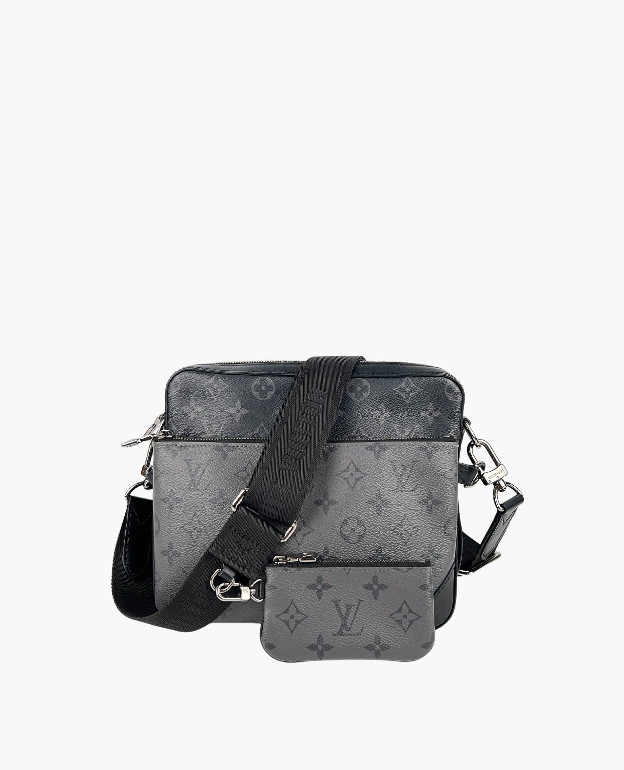 Louis Vuitton Trio Messenger Monogram Graphite – Luxury Helsinki
