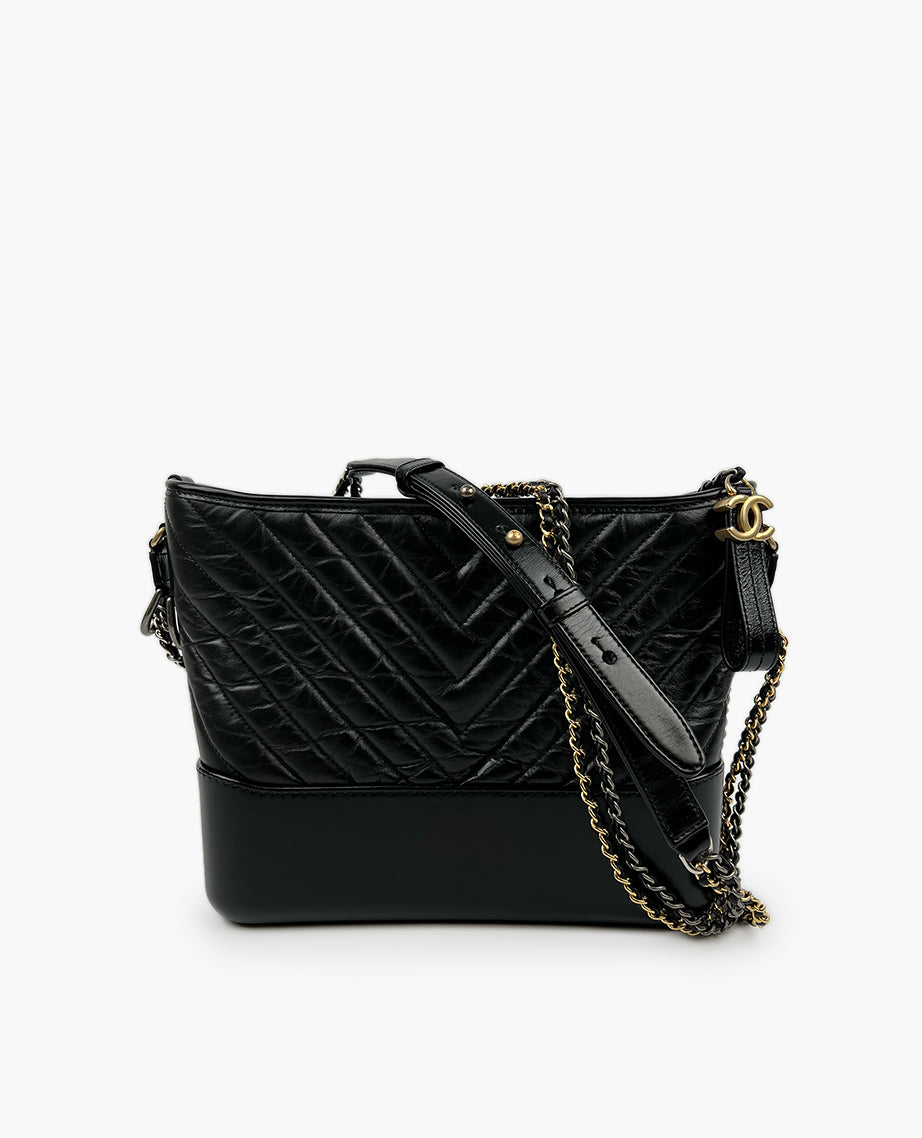 Chanel Gabrielle Medium Hobo Bag Black Chevron – Luxury Helsinki