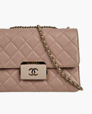 Chanel CC Beauty Lock Calfskin Medium Light Pink LGHW