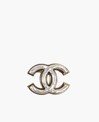 Chanel CC Pearl White GHW Brooch