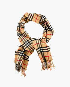 Burberry Vintage Style Lambswool Scarf