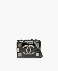 Chanel Brick Flap -laukku mustaa lampaannahkaa