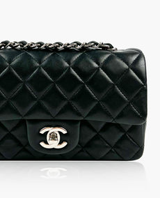 Chanel Mini suorakulmainen musta lampaannahkainen SHW