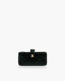 Chanel Mini Iphone -teline Lambskin Valentine Charm Crossbody