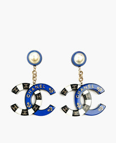 Chanel Black Blue Gold CC Pearl Charm -korvakorut