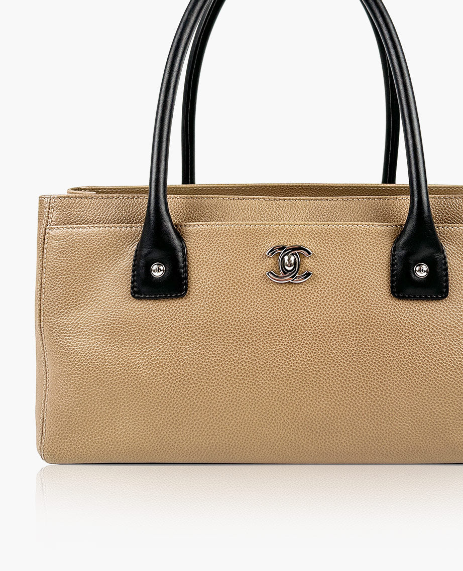 Chanel cerf tote 2018 outlet