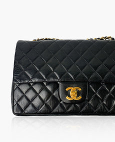 Chanel Timeless Medium Vintage Double Flap 24 k GHW musta lampaannahka