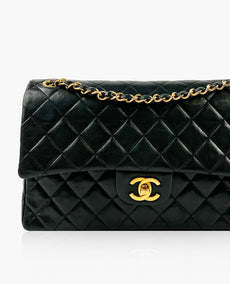 Chanel Timeless Medium Vintage 24 k GHW musta lampaannahka