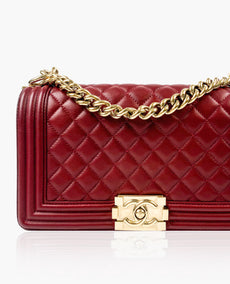 Chanel Boy Old Medium GHW Burgundy lampaannahka