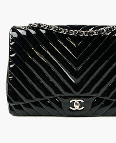 Chanel Black Chevron Quilted Patent Leather Classic Maxi Jumbo Single Flap Bag