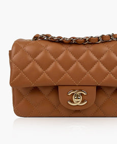 Chanel Mini suorakulmainen karamelli lampaannahka CHW