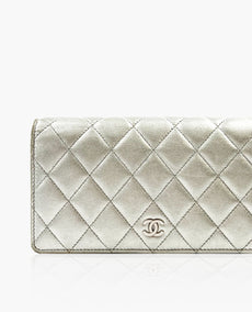 Chanel CC hopea pitkä lompakko