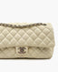 Chanel Easy Caviar Flap -laukku valkoinen SHW