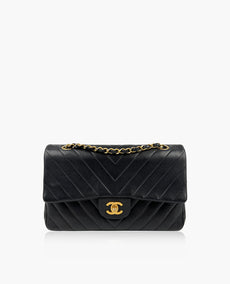 Chanel Timeless Medium Chevron Lambskin GHW Black