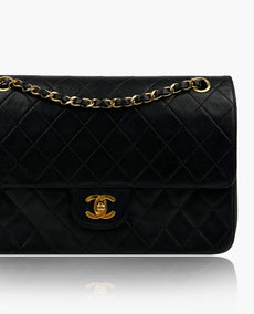 Chanel Timeless Medium Vintage GHW musta lampaannahka