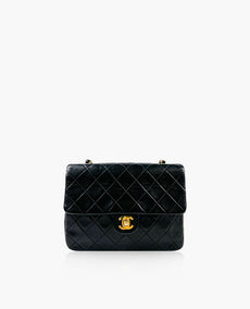 Chanel Vintage Mini Matrasse Flap Musta lampaannahka 24 K GHW