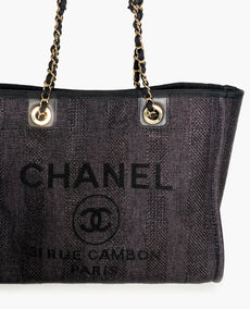 Chanel Deauville musta kangaslaukku pieni GHW