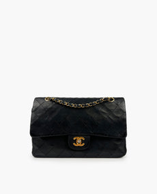 Chanel Vintage Double Flap Musta lampaannahka GHW