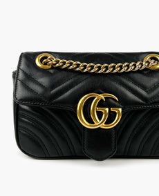 Gucci GG Marmont Mini musta olkalaukku