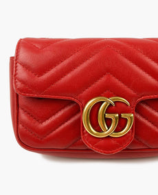 Gucci Red GG Marmont Matelassé nahkainen superminilaukku