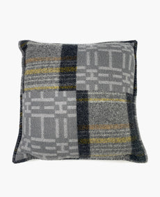 Hermès Jacquard Wool Scott'H Pillows Gris