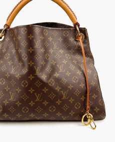 Louis Vuitton Artsy Monogram MM