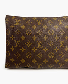 Louis Vuitton Monogram Toiletry 26