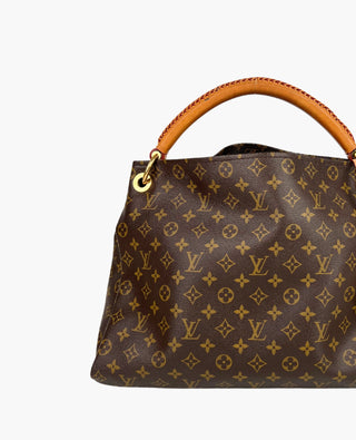 Louis Vuitton Artsy Monogram MM