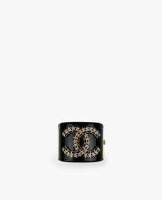 Chanel CC Star Cuff -ranneke