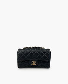 Chanel Mini suorakulmainen musta lampaannahka CHW