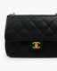 Chanel Caviar tikattu Sweetheart Flap musta