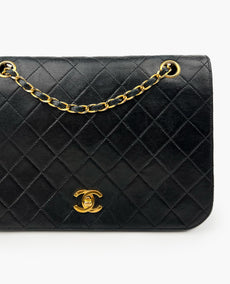 Chanel Vintage GHW Black Lambskin Flap