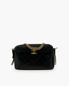 Chanel Smooth Leather Flat Black Quilted Camera Bag