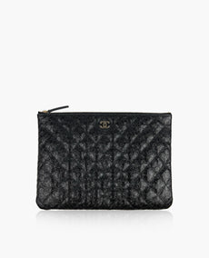 Chanel O - Kotelo Musta Monogrammi Camelia Flowers CHW