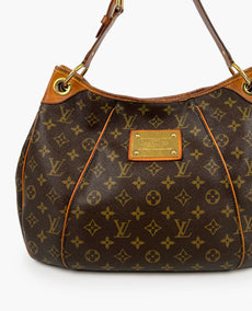 Louis Vuitton Galleria PM Monogram