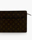 Louis Vuitton Monogram Pochette Homme -kytkin