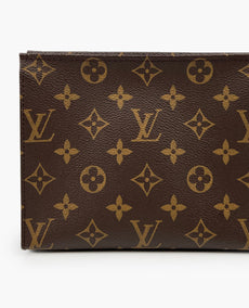 Louis Vuitton Monogram Toiletry Pouch 19