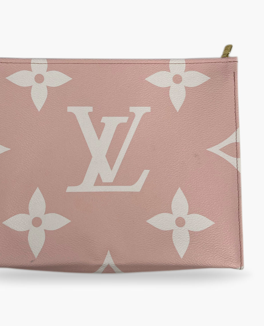 Louis Vuitton Toiletry Pouch 26 Monogram Giant Red Pink Luxury Helsinki