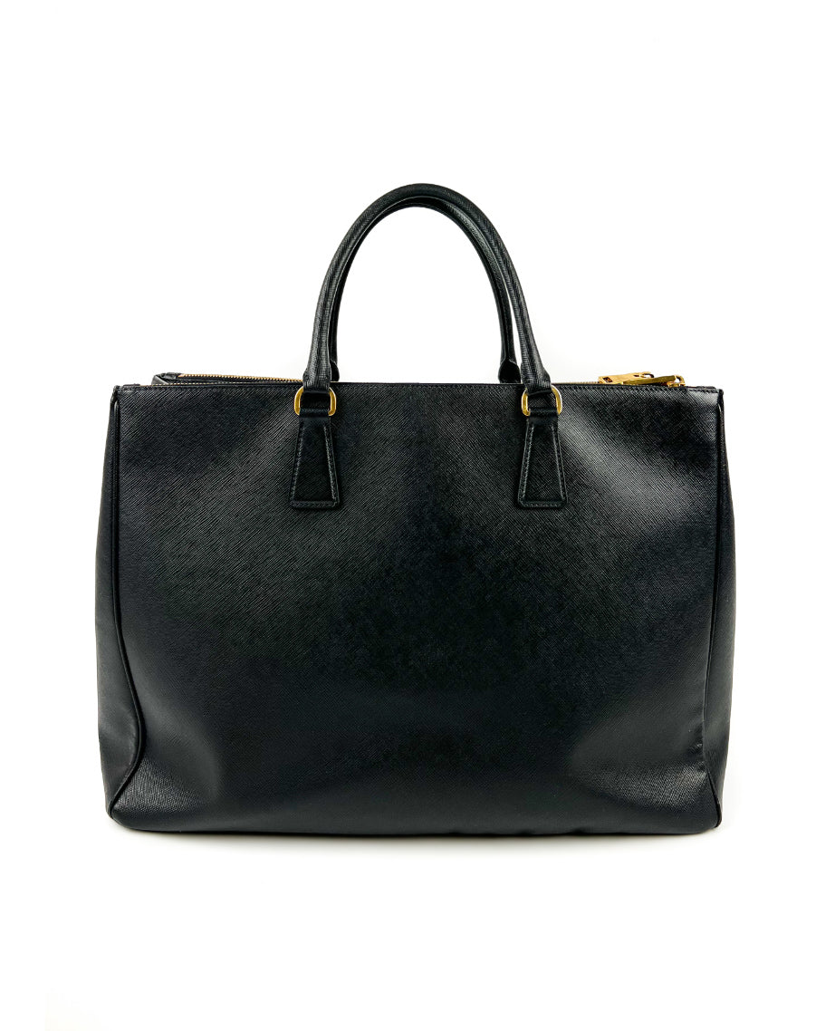 Prada saffiano executive tote bag deals