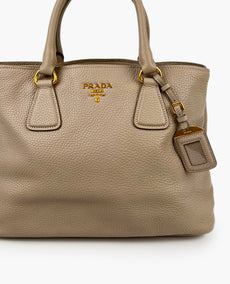 Prada Vitello Daino Leather Tote In Pomice